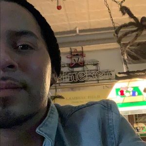 Meet your Posher, Johnathan